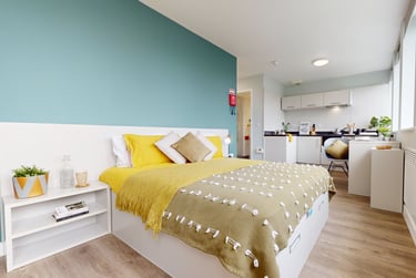 iQ Newtown House Student Halls, Maid Marian Way, City Centre, Nottingham, NG1 6GG - Image 2